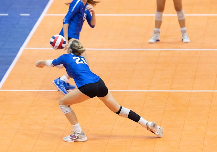 Fayetteville-Conway Volleyball Final__00050